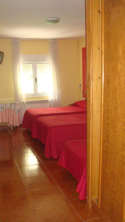 Hostal Понсебос Стая снимка